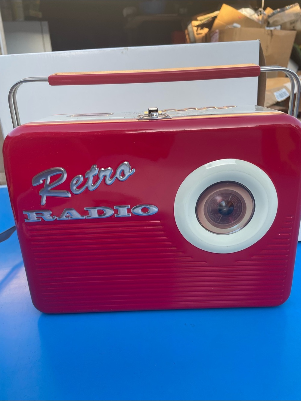 Retrofit Retro Radio Portable Speaker - Red with White Accent